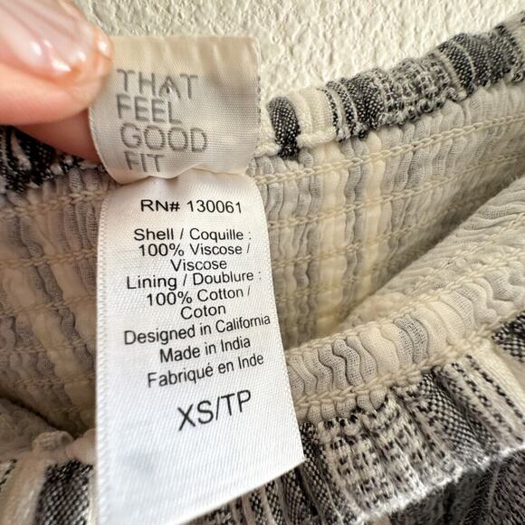 L*Space Riri Strapless Wide‑Leg Jumpsuit XS Gray White Stripe Smocked tie - Picture 4 of 15